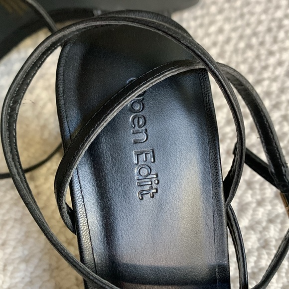 Vegan Leather Black sandals - Picture 4 of 5